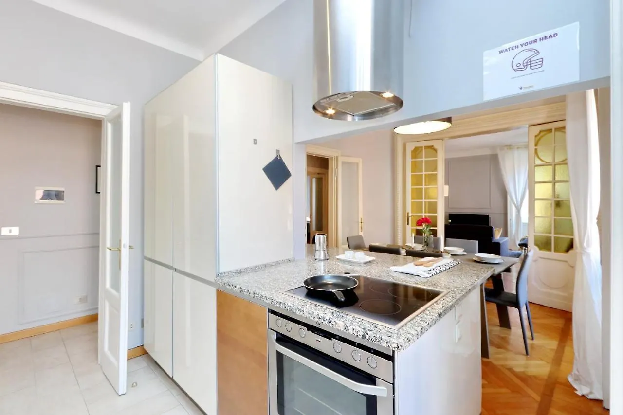Altido Austere Elegance Apartment Milan
