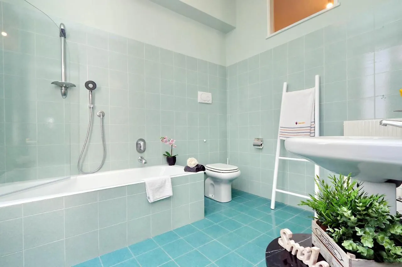 Altido Austere Elegance Apartment Milan Italy